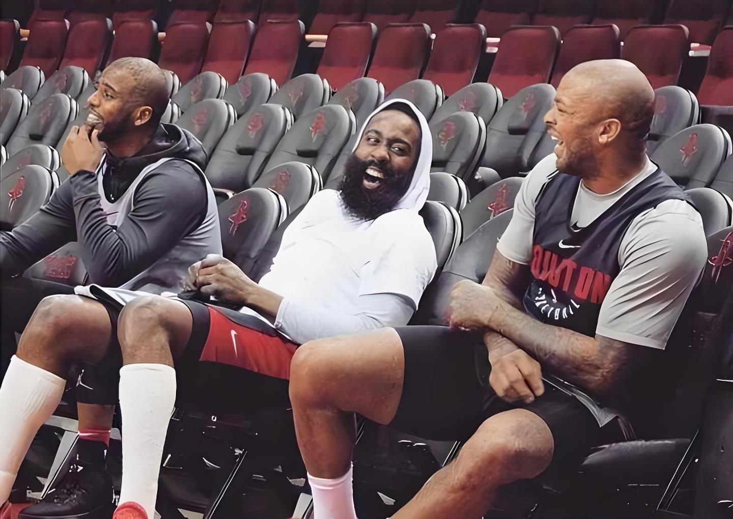 集结日休斯敦火箭备战NBA季后赛；篮板制胜细节曝光；媒体盛赞；阵容厚度经受考验的简单介绍