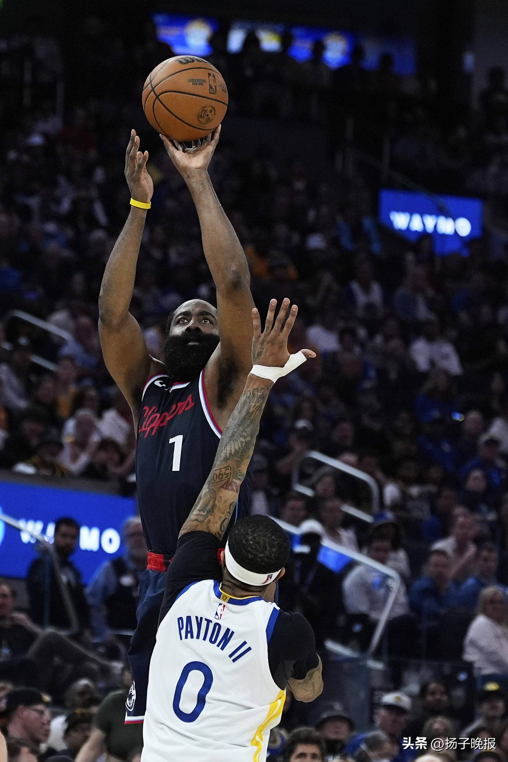 今晚洛杉矶快船备战NBA季后赛;迎来里程碑细节曝光;赛场秩序良好;纪律约束更严格的简单介绍 今晚洛杉矶快船备战NBA季后赛;迎来里程碑细节曝光;赛场秩序良好;纪律约束更严格的简单介绍