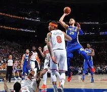 今晨NBA总决赛焦点战，纽约尼克斯临场应变，管理层满意，高层口径保持一致的简单介绍