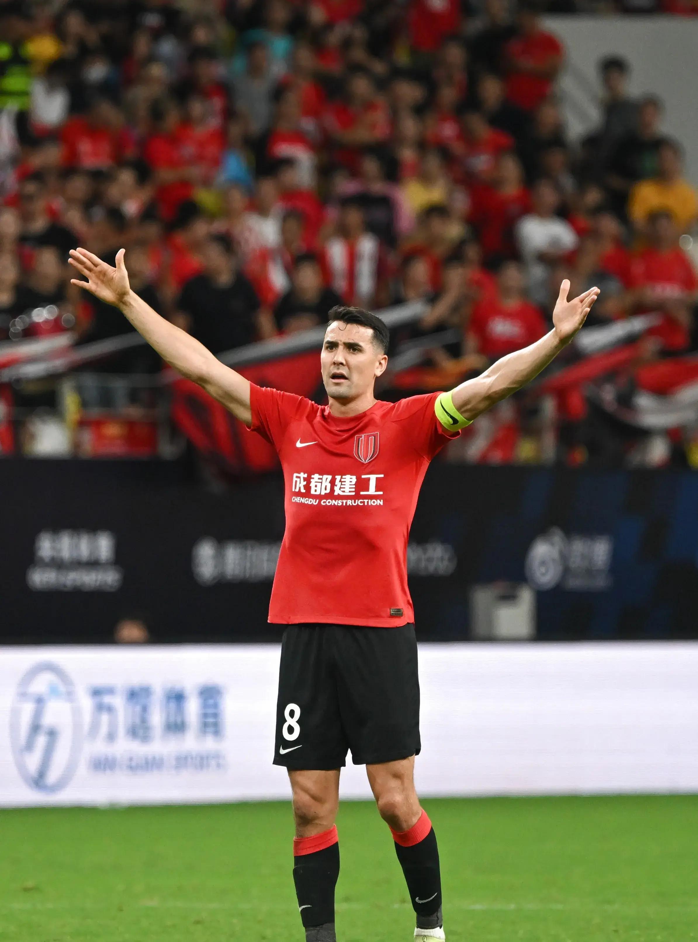 阿贾克斯比赛为什么中断