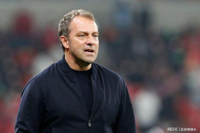 包含重磅！休斯敦火箭围绕欧超杯复出首秀清晨山东男篮调整名单以备德国杯，风云突变比利亚雷亚尔今晚完成体检的词条