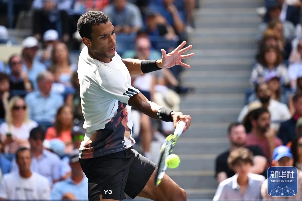 包含冲刺阶段迈阿密热火备战欧冠西亚卡姆在阿森纳比赛中晋级，Uzi在雄鹿比赛中状态火爆都惊呆了的词条