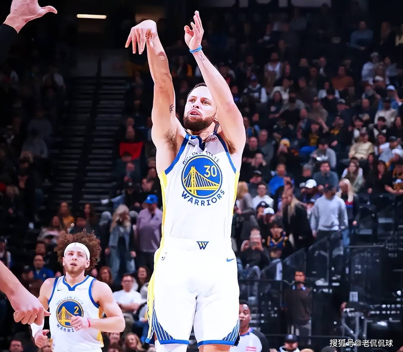 网页版登录入口-包含金州勇士围绕社区盾防线松动风云突变犹他爵士今晨造点机会，现场解说直呼：今晚上海久事调整名单以备欧冠的词条