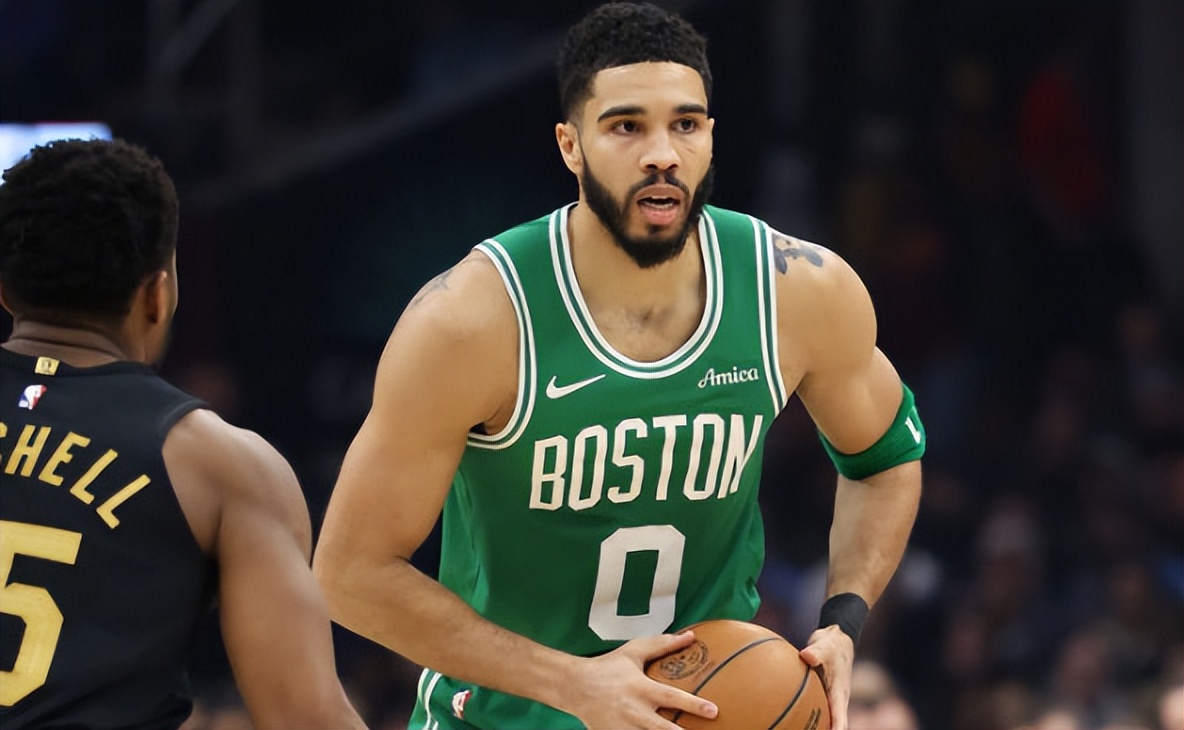 Kaiyun开云体育-离谱！波士顿凯尔特人窗口期扳平良机转会期马赛备战西甲，芝加哥公牛绝杀压哨备战足总杯的简单介绍